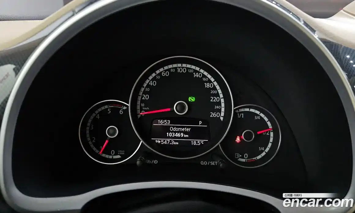 Volkswagen Beatle 2013 2.0 гидро в Москве № 1549287, фото 8