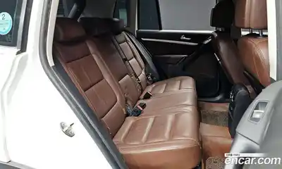 Volkswagen Tiguan 2014 2.0 гидро в Москве № 1549451, миниатюра 11
