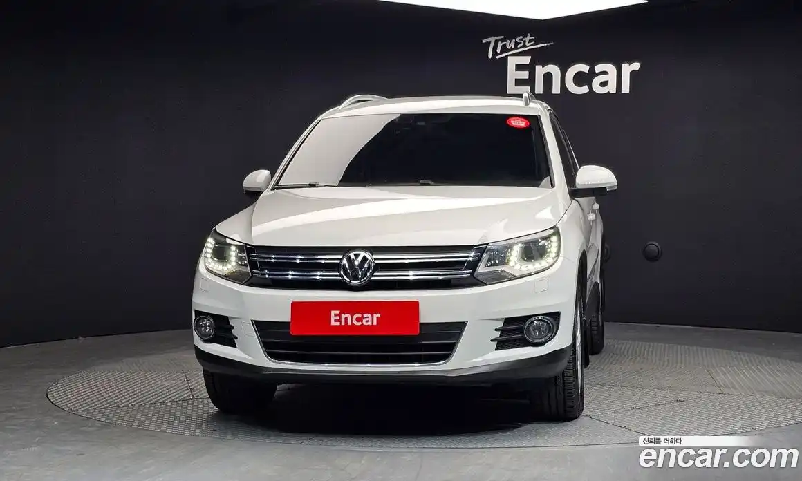 Volkswagen Tiguan 2014 2.0 гидро в Москве № 1549451, фото 3