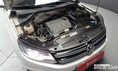 Volkswagen Tiguan 2014 2.0 гидро в Москве № 1549451, миниатюра 6
