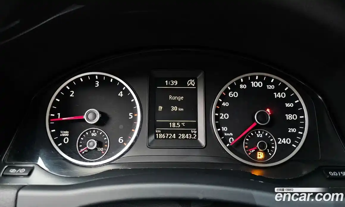 Volkswagen Tiguan 2014 2.0 гидро в Москве № 1549451, фото 8