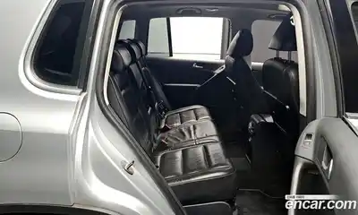 Volkswagen Tiguan 2011 2.0 гидро в Москве № 1549468, миниатюра 11