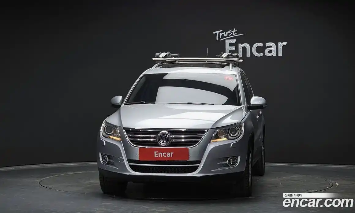 Volkswagen Tiguan 2011 2.0 гидро в Москве № 1549468, фото 3