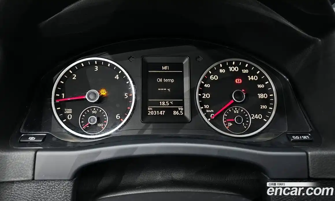 Volkswagen Tiguan 2011 2.0 гидро в Москве № 1549468, фото 8
