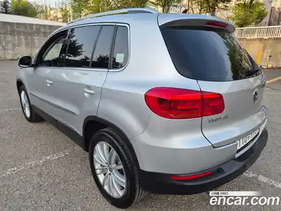 Volkswagen Tiguan 2013 2.0 гидро в Москве № 1549518, миниатюра 4