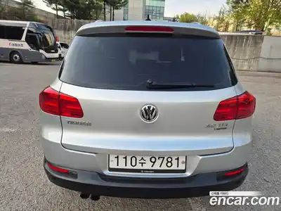 Volkswagen Tiguan 2013 2.0 гидро в Москве № 1549518, миниатюра 5