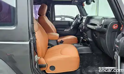 Jeep Wrangler 2014 3.6 гидро в Москве № 1549870, миниатюра 11