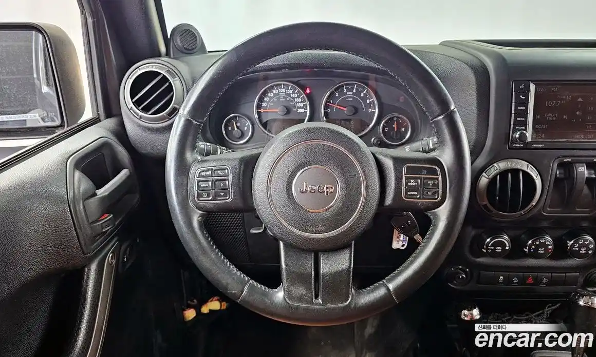 Jeep Wrangler 2014 3.6 гидро в Москве № 1549870, фото 13