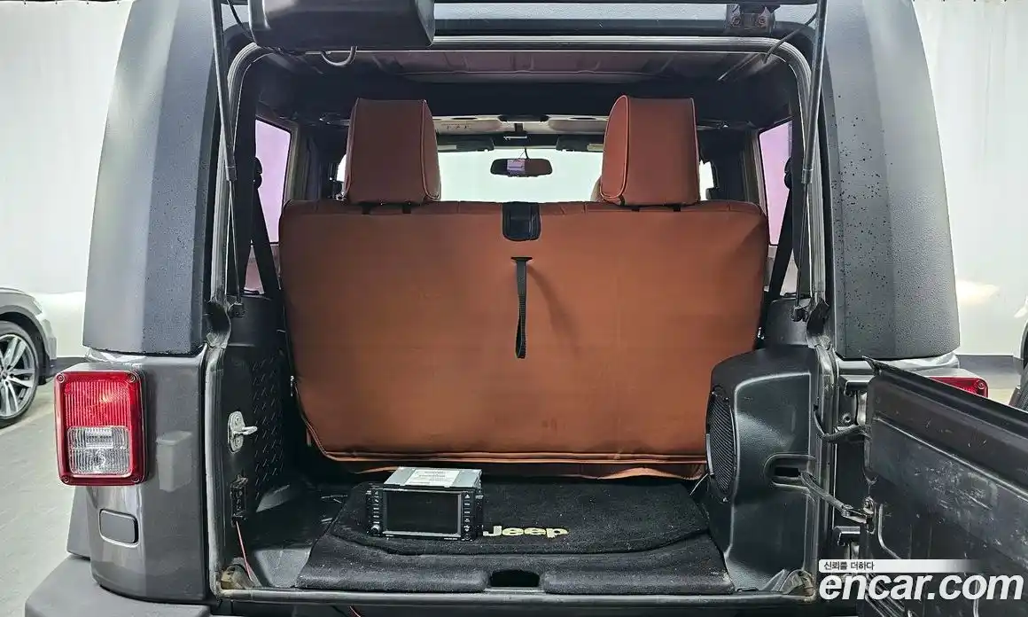 Jeep Wrangler 2014 3.6 гидро в Москве № 1549870, фото 20