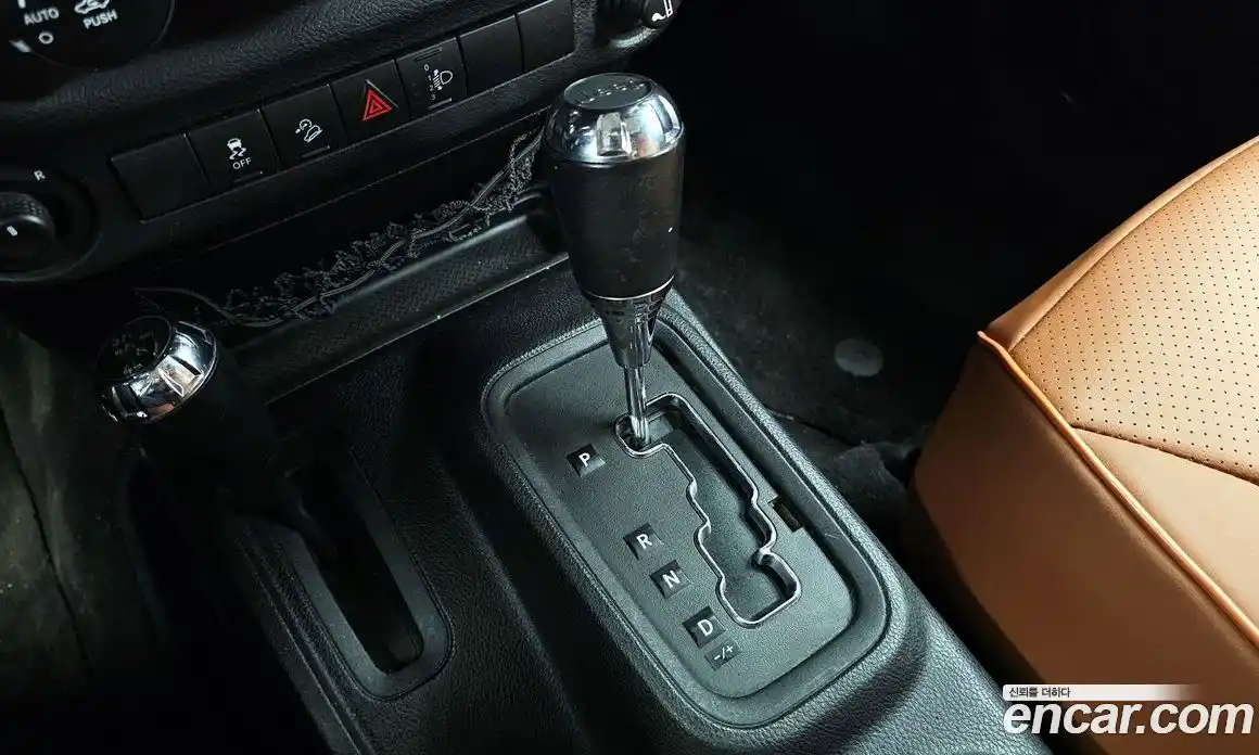 Jeep Wrangler 2014 3.6 гидро в Москве № 1549870, фото 9