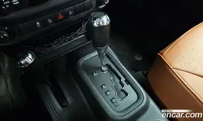 Jeep Wrangler 2014 3.6 гидро в Москве № 1549870, миниатюра 9