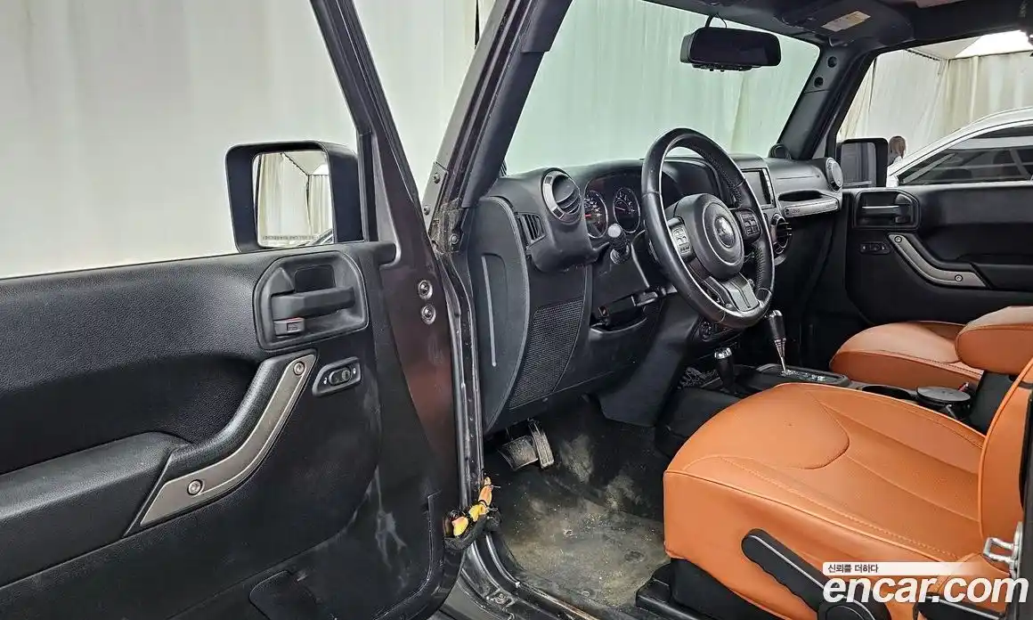 Jeep Wrangler 2014 3.6 гидро в Москве № 1549870, фото 10