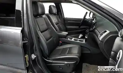 Jeep Cherokee 2019 3.6 гидро в Москве № 1549942, миниатюра 11