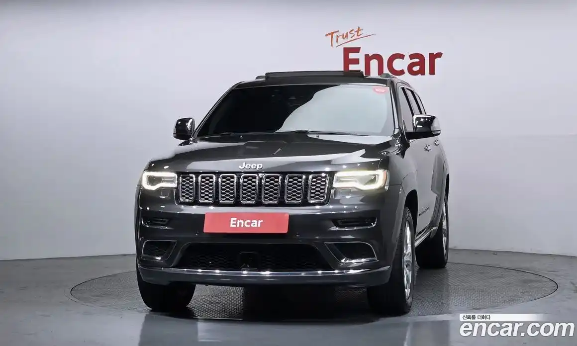 Jeep Cherokee 2019 3.6 гидро в Москве № 1549942, фото 3