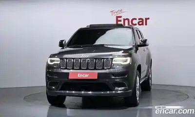 Jeep Cherokee 2019 3.6 гидро в Москве № 1549942, миниатюра 3