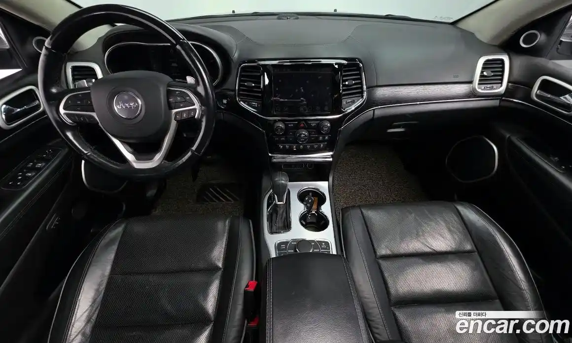 Jeep Cherokee 2019 3.6 гидро в Москве № 1549942, фото 7