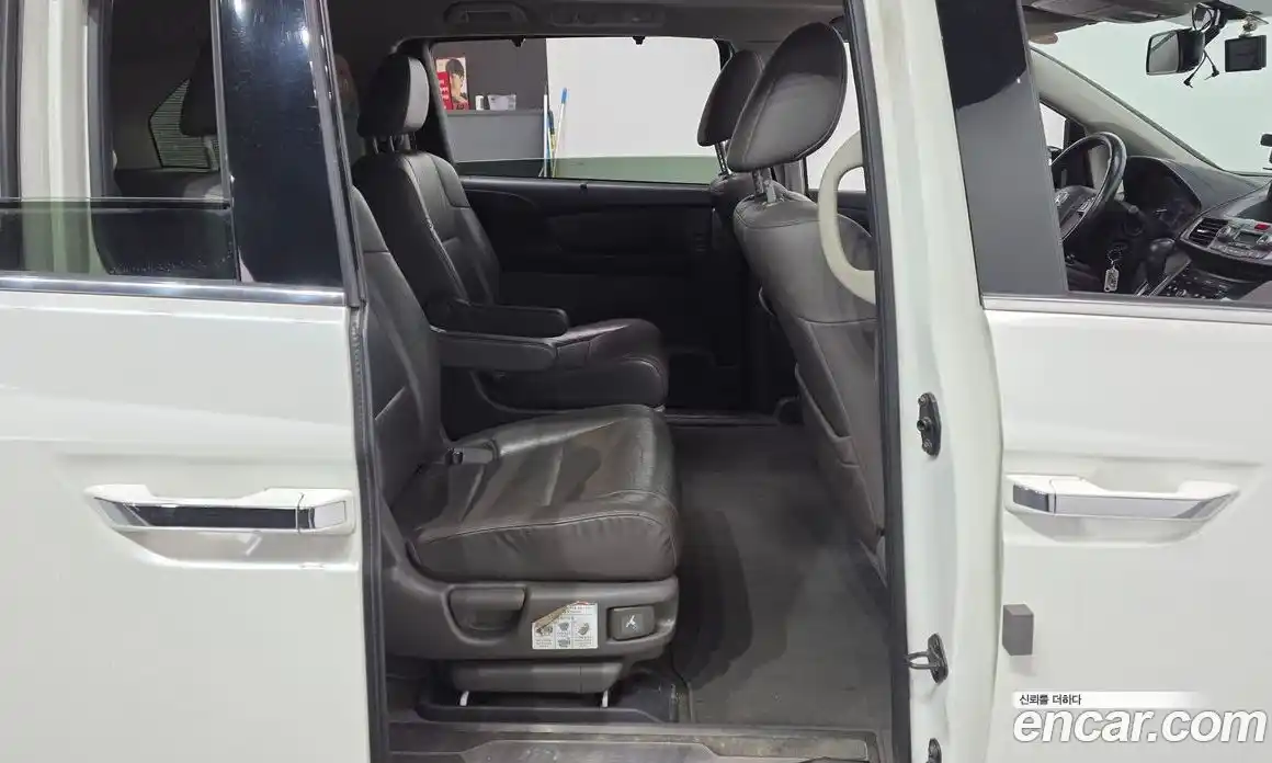 Honda Odyssey 2013 3.5 гидро в Москве № 1550294, фото 11