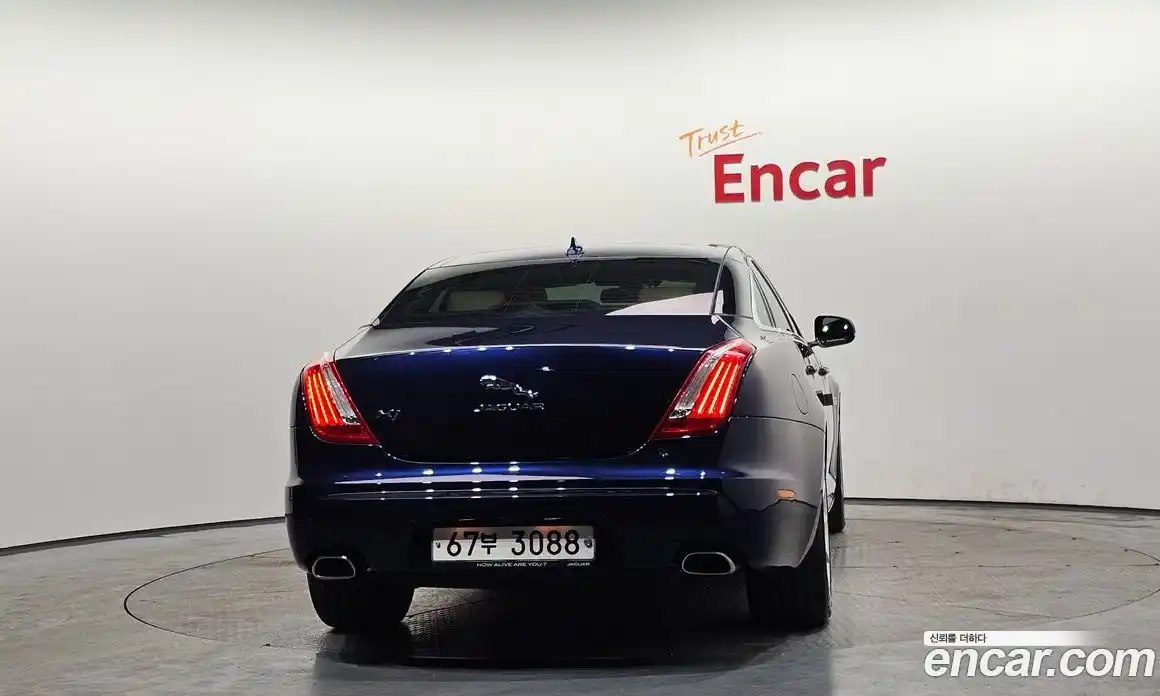 Jaguar XJ 2015 3.0 гидро в Москве № 1550935, фото 4