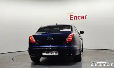 Jaguar XJ 2015 3.0 гидро в Москве № 1550935, миниатюра 4