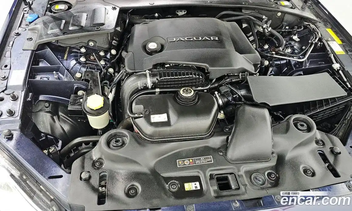 Jaguar XJ 2015 3.0 гидро в Москве № 1550935, фото 6