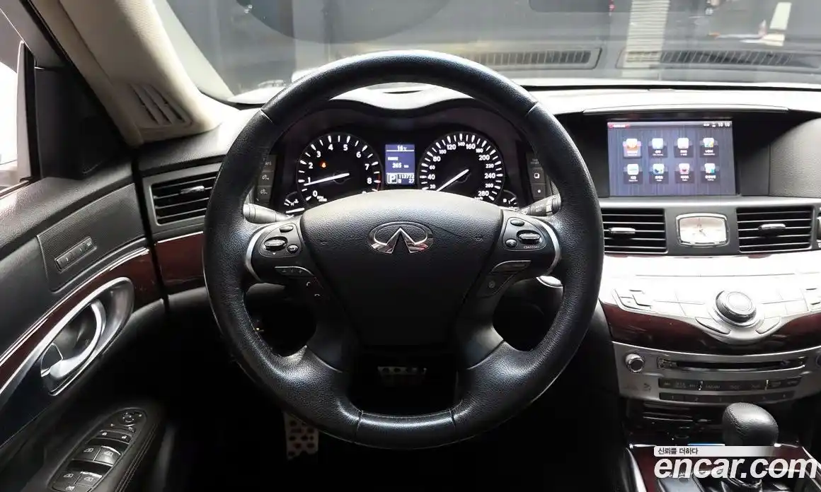 Infiniti M 2010 3.7 гидро в Москве № 1551046, фото 14