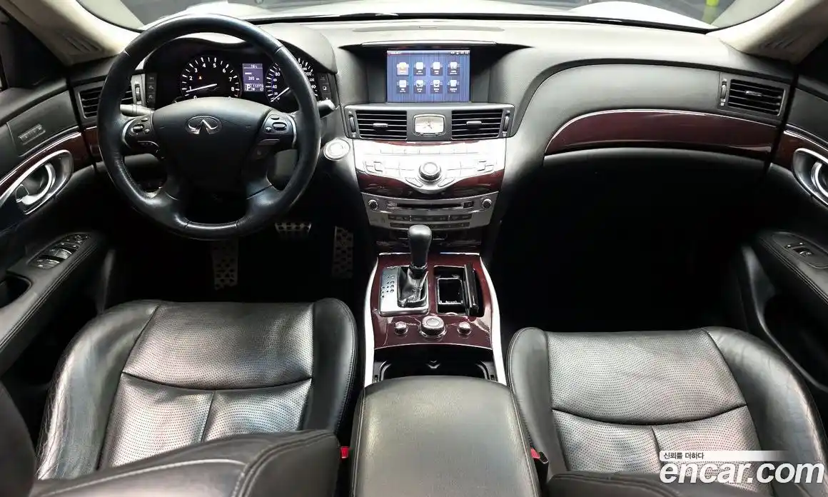 Infiniti M 2010 3.7 гидро в Москве № 1551046, фото 7