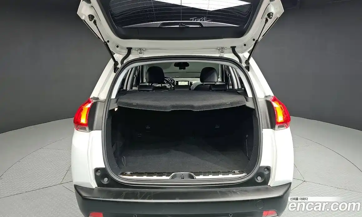 Peugeot 2008 2016 1.6 гидро в Москве № 1551184, фото 20