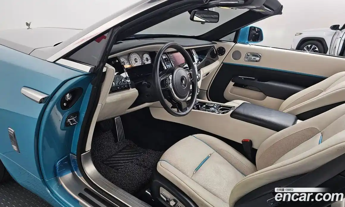 Rolls-Royce Dawn 2018 6.6 гидро в Москве № 1551524, фото 10