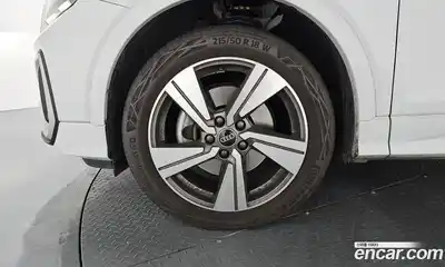 Audi Q2 2023 2.0 гидро в Москве № 159002, миниатюра 5