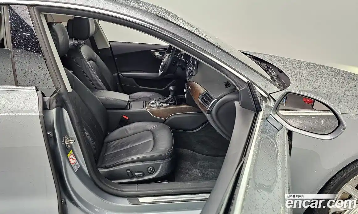 Audi A7 2014 3.0 гидро в Москве № 196318, фото 10