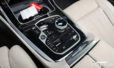 BMW X7 2024 3.0 гидро в Москве № 227950, миниатюра 9