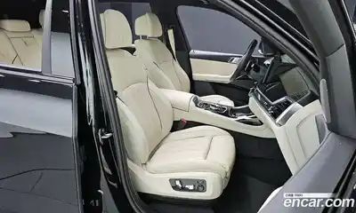 BMW X7 2024 3.0 гидро в Москве № 227950, миниатюра 10