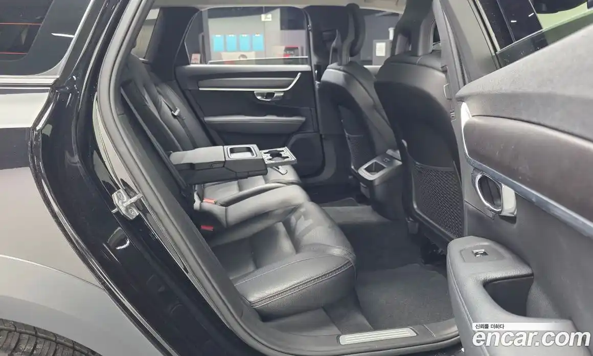 Volvo V90 2017 2.0 гидро в Москве № 230549, фото 12