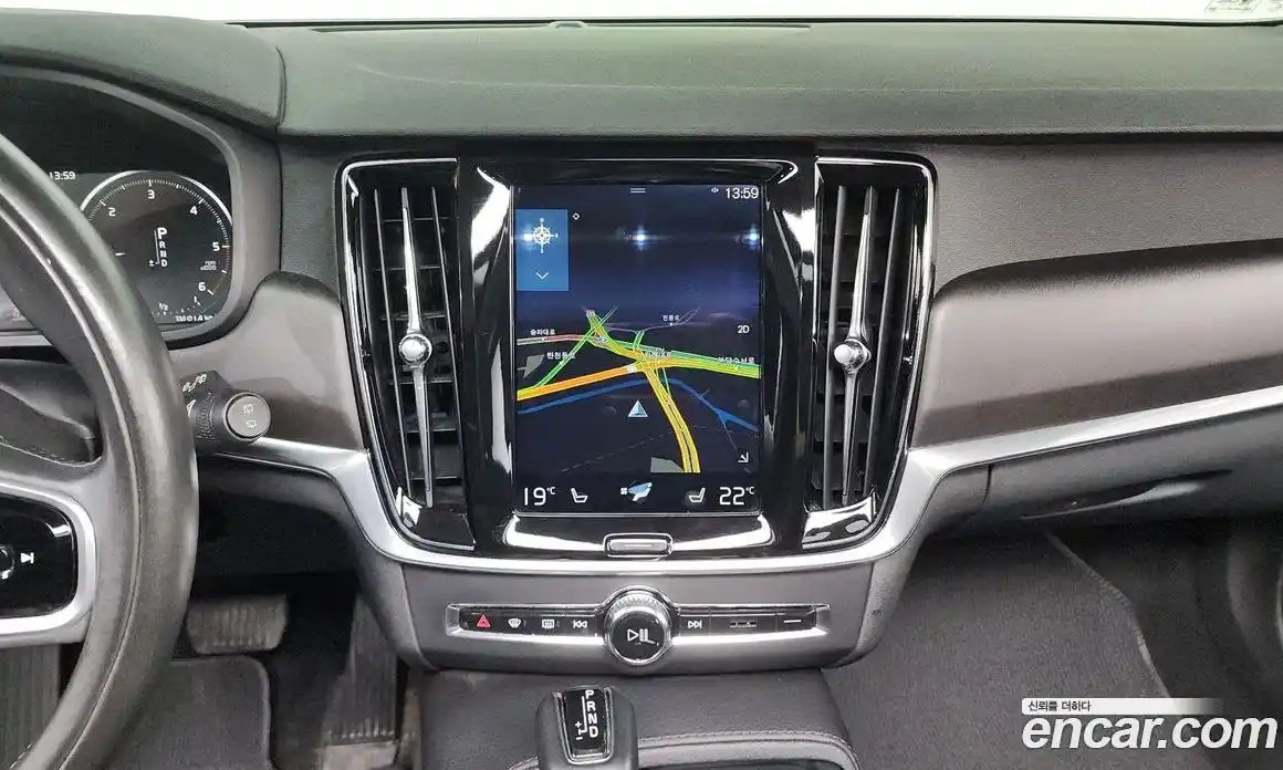 Volvo V90 2017 2.0 гидро в Москве № 230549, фото 14