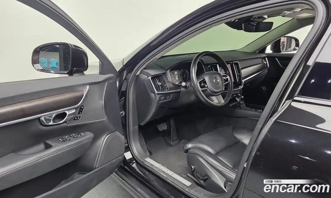 Volvo V90 2017 2.0 гидро в Москве № 230549, фото 10