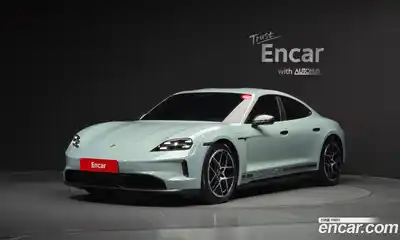 Porsche Taycan, 2024