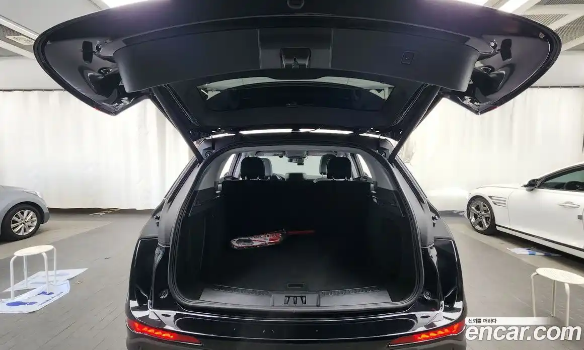 Lincoln Corsair 2021 2.0 гидро в Москве № 304089, фото 20