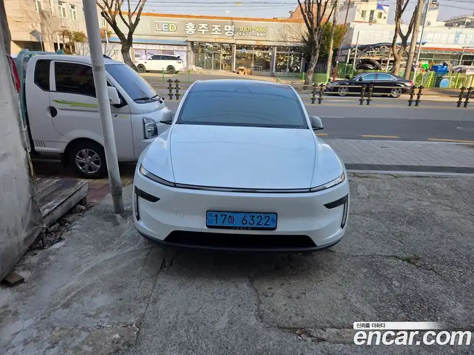 Tesla Model Y 2025 гидро в Москве № 499471, фото 3