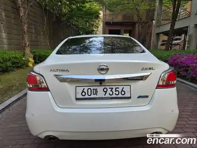 Nissan Altima 2014 2.5 гидро в Москве № 863588, миниатюра 7