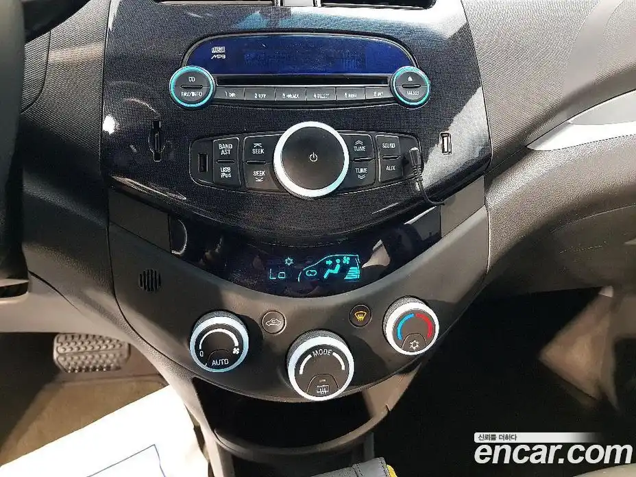 Chevrolet Spark 2012 1.0 гидро в Москве № 105858, фото 13