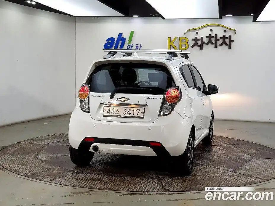 Chevrolet Spark 2012 1.0 гидро в Москве № 105858, фото 3