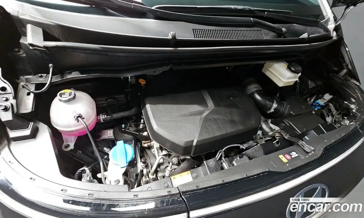Hyundai Staria 2024 2.2 гидро в Москве № 108384, фото 6