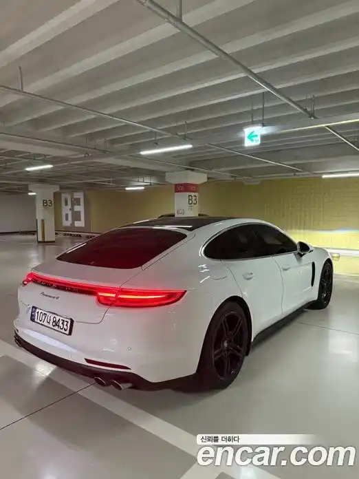 Porsche Panamera 2018 3.0 гидро в Москве № 1280765, фото 12