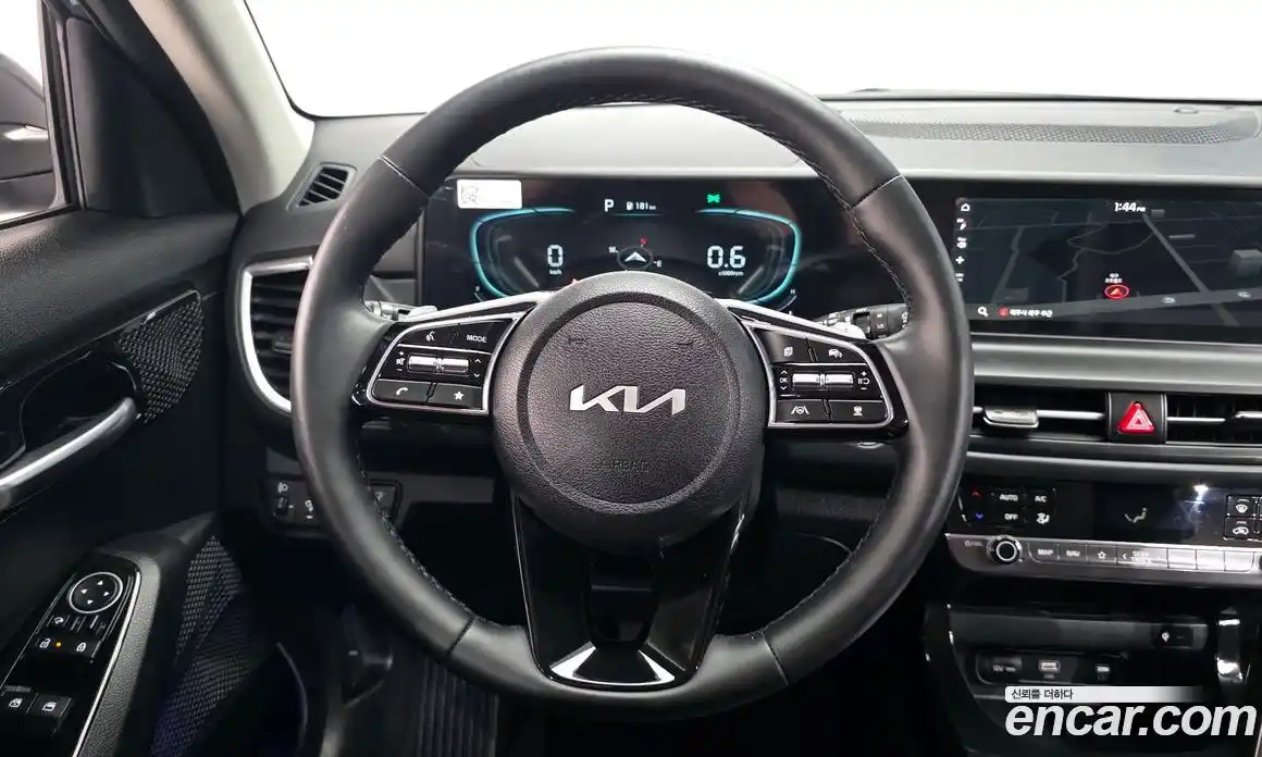 Kia Seltos 2025 1.6 гидро в Москве № 130218, фото 13