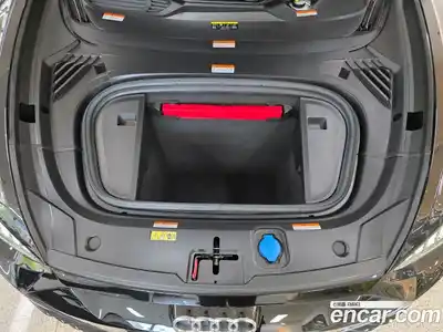 Audi e-tron GT 2023 гидро в Москве № 1404420, миниатюра 6