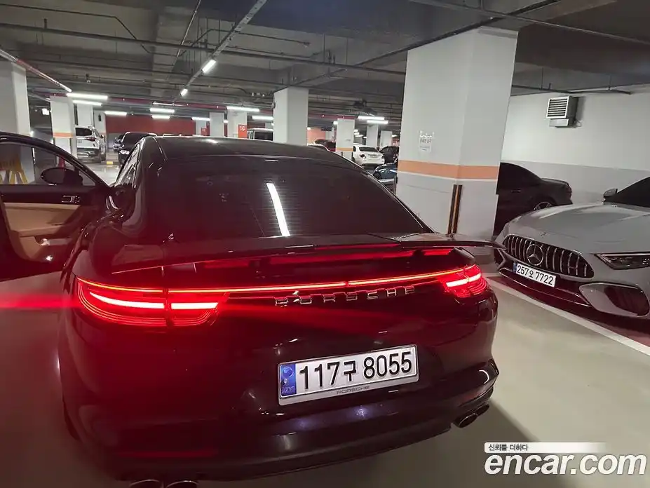 Porsche Panamera 2018 3.0 гидро в Москве № 1474774, фото 7