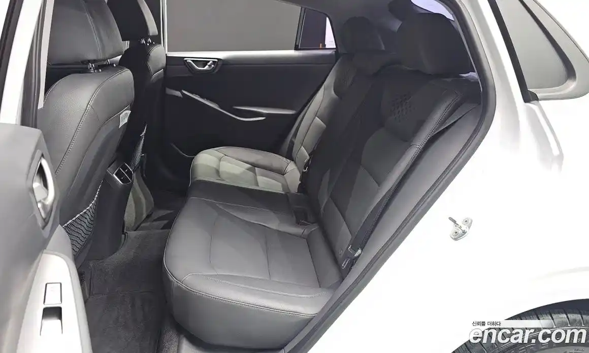 Hyundai Ioniq 2019 1.0 гидро в Москве № 1537390, фото 12