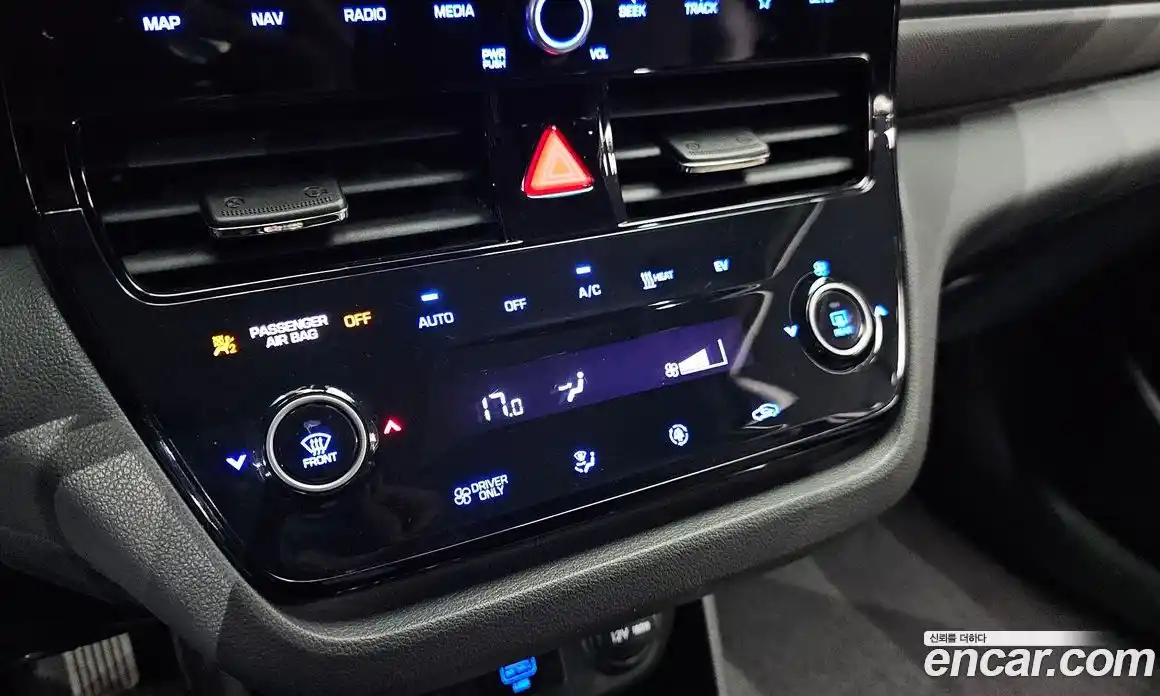 Hyundai Ioniq 2019 1.0 гидро в Москве № 1537390, фото 17
