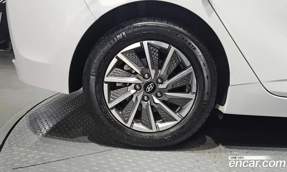 Hyundai Ioniq 2019 1.0 гидро в Москве № 1537390, фото 5
