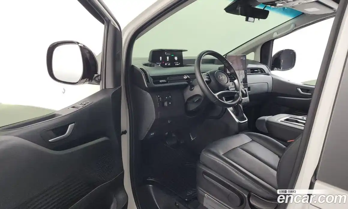 Hyundai Staria 2024 3.5 гидро в Москве № 1537415, фото 10